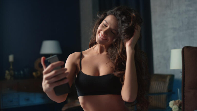 Can You Download OnlyFans videos: Downloader & Chrome Extension
