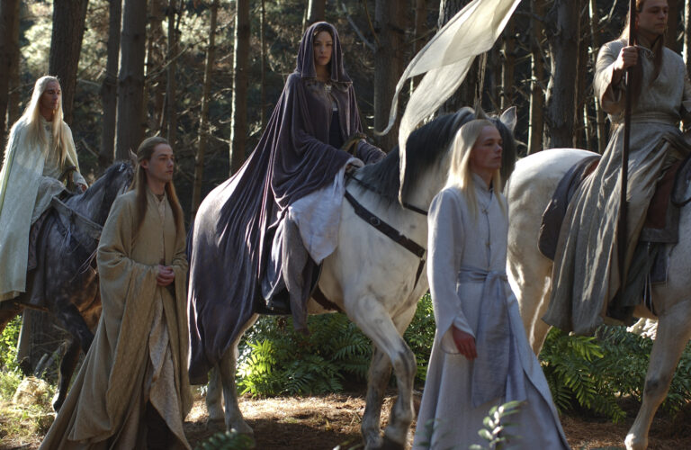 15 Powerful Return of the King Quotes That Still Give Us Chills
